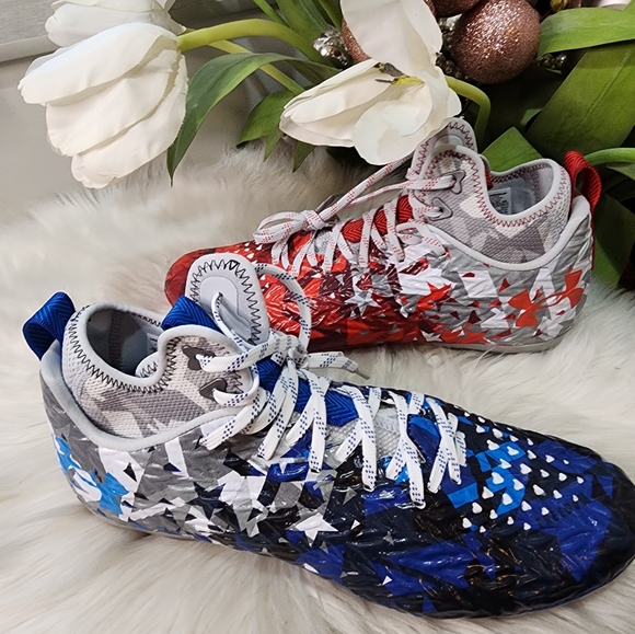 Under Armour Mens Spotlight Clone MC LE Red White Blue Football Cleats new - Picture 2 of 5